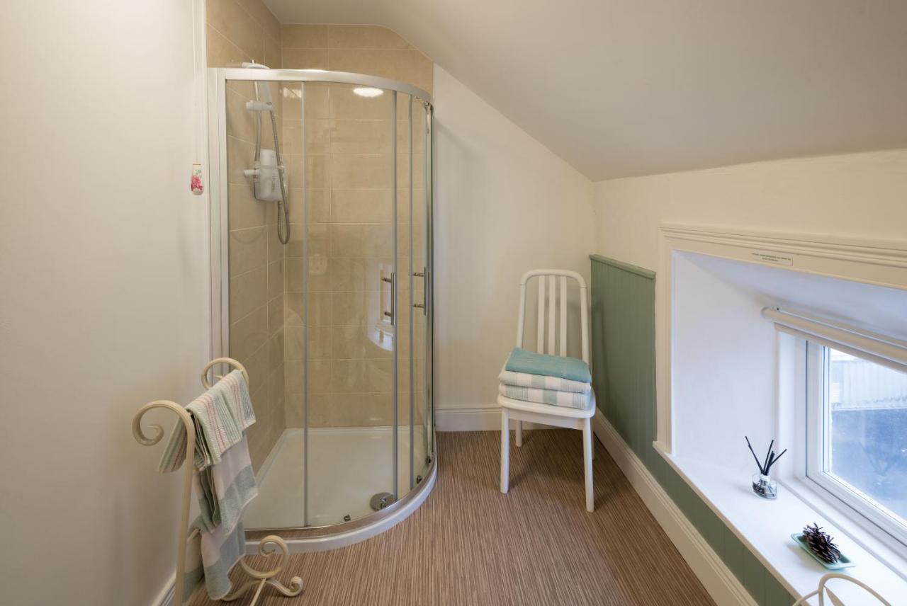 Charming 2-Bed Apartment In Donegal Town Centre Exterior foto