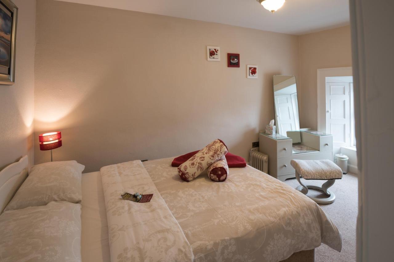 Charming 2-Bed Apartment In Donegal Town Centre Exterior foto