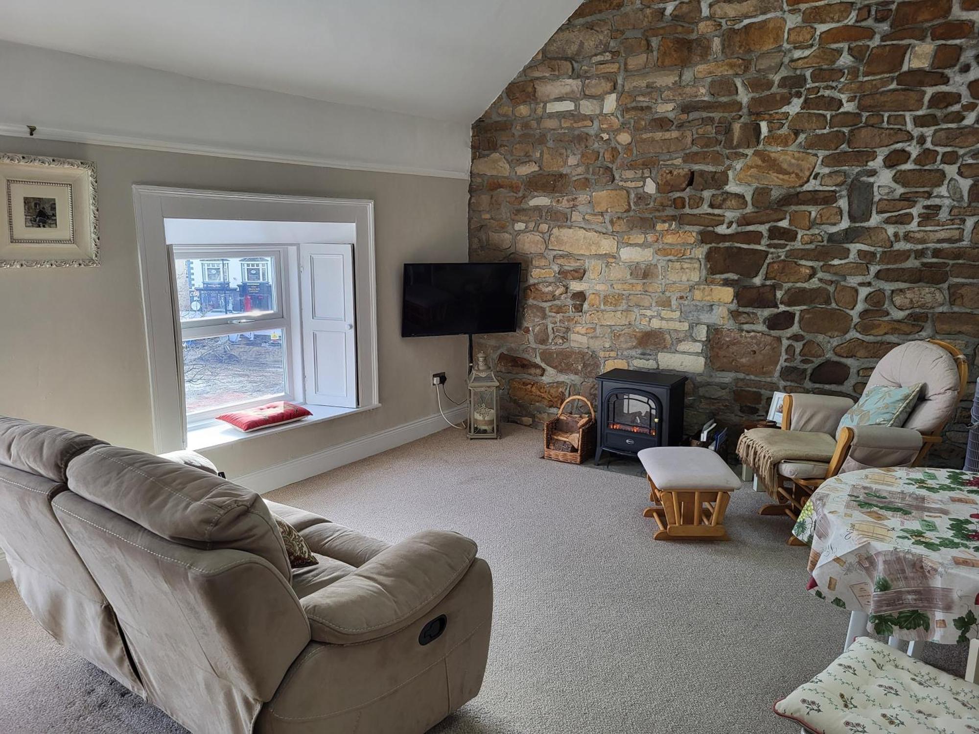 Charming 2-Bed Apartment In Donegal Town Centre Exterior foto